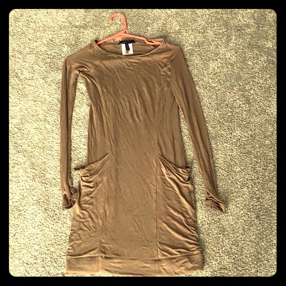 BCBG dress with pockets - Picture 1 of 3